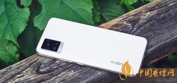 vivoy70s和vivos7哪個好？vivoy70s和vivos7兩款手機(jī)參數(shù)對比