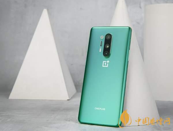 一加8Pro和華碩ZenFone7Pro對(duì)比-哪個(gè)更好？