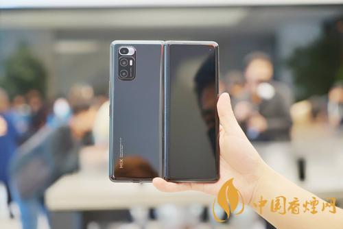 小米mix fold和華為matex2那個好-參數性能對比