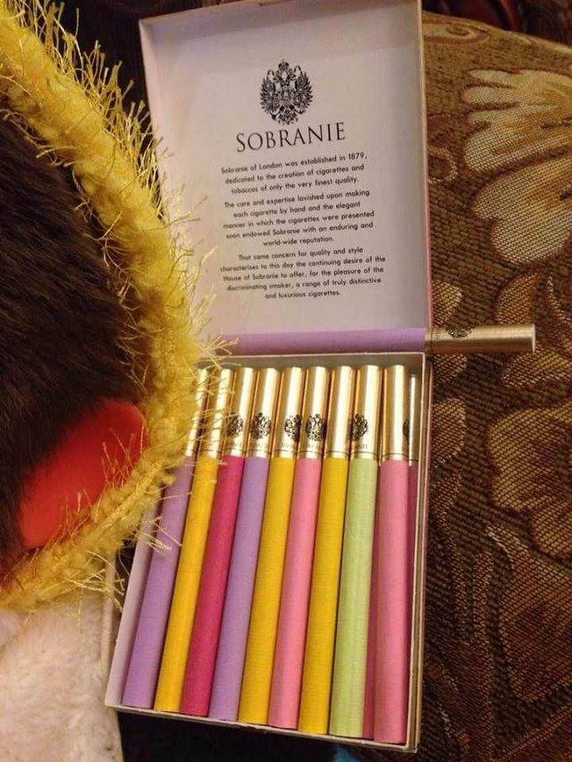 10元進口女士香煙排行榜，圣羅蘭香煙你見過嗎