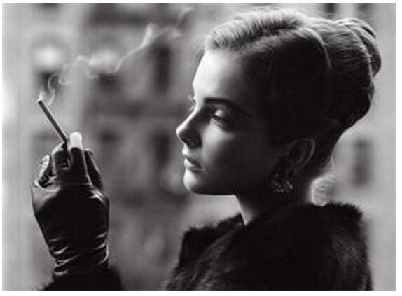 夢(mèng)見(jiàn)抽煙是什么意思，一切如過(guò)眼云煙