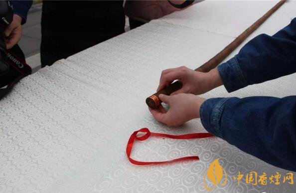 世界上最長(zhǎng)的雪茄（119米），長(zhǎng)城雪茄世界最長(zhǎng)