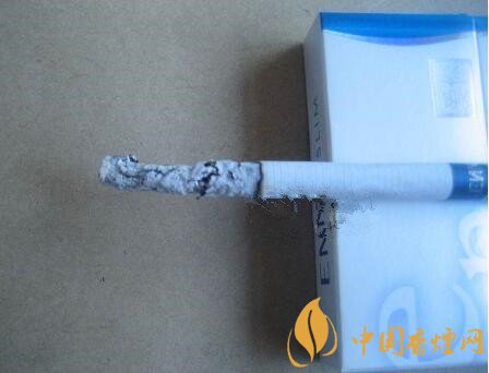 紅金龍硬藍(lán)愛(ài)你多少錢(qián)一包 紅金龍硬藍(lán)愛(ài)你口感及參數(shù)介紹