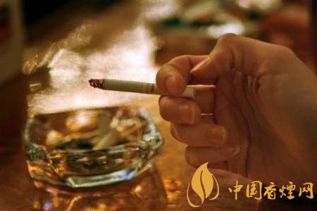 10年煙民對(duì)于吸煙的看法 吸煙和控?zé)熞硇灾笇?dǎo)！